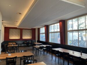rest-du-nord-bern-akustikmassnahme-deckenpaneel2